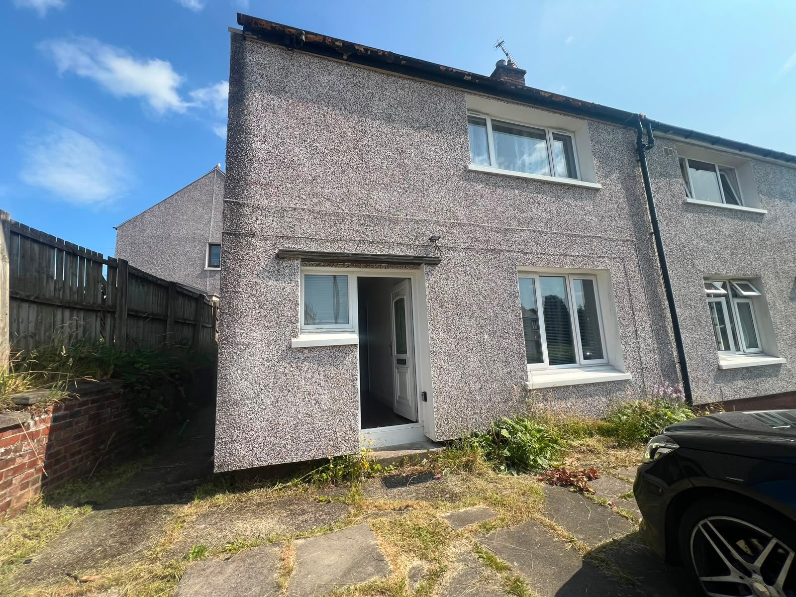 Spacious Three-Bedroom Home in Plean, FK7