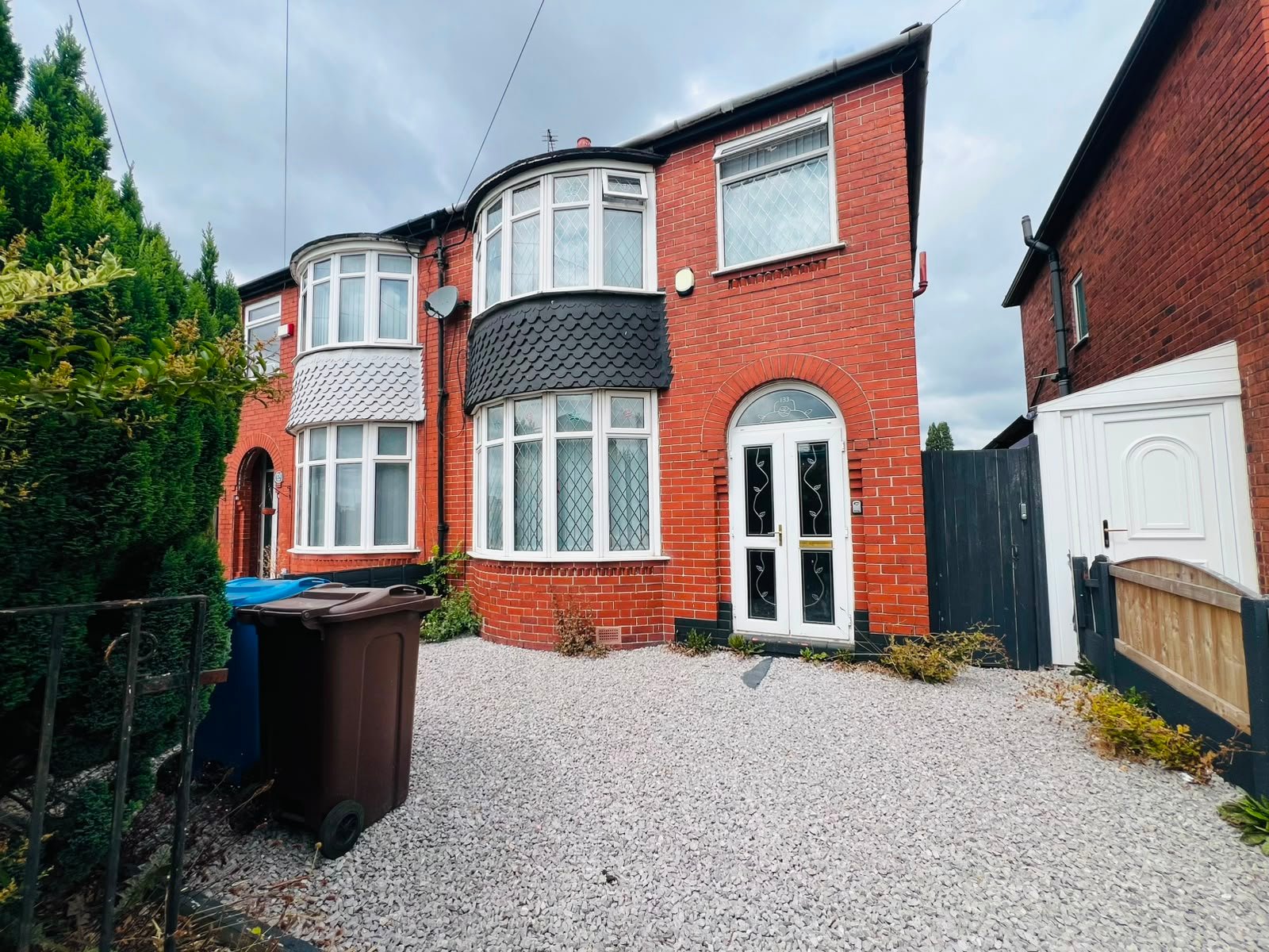 Spacious Four-Bedroom Home in Failsworth, M35